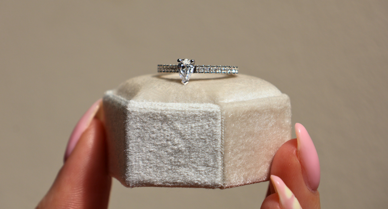Rise in Gold, Surge in Platinum: The Essential Insights for Jewellery Retailers