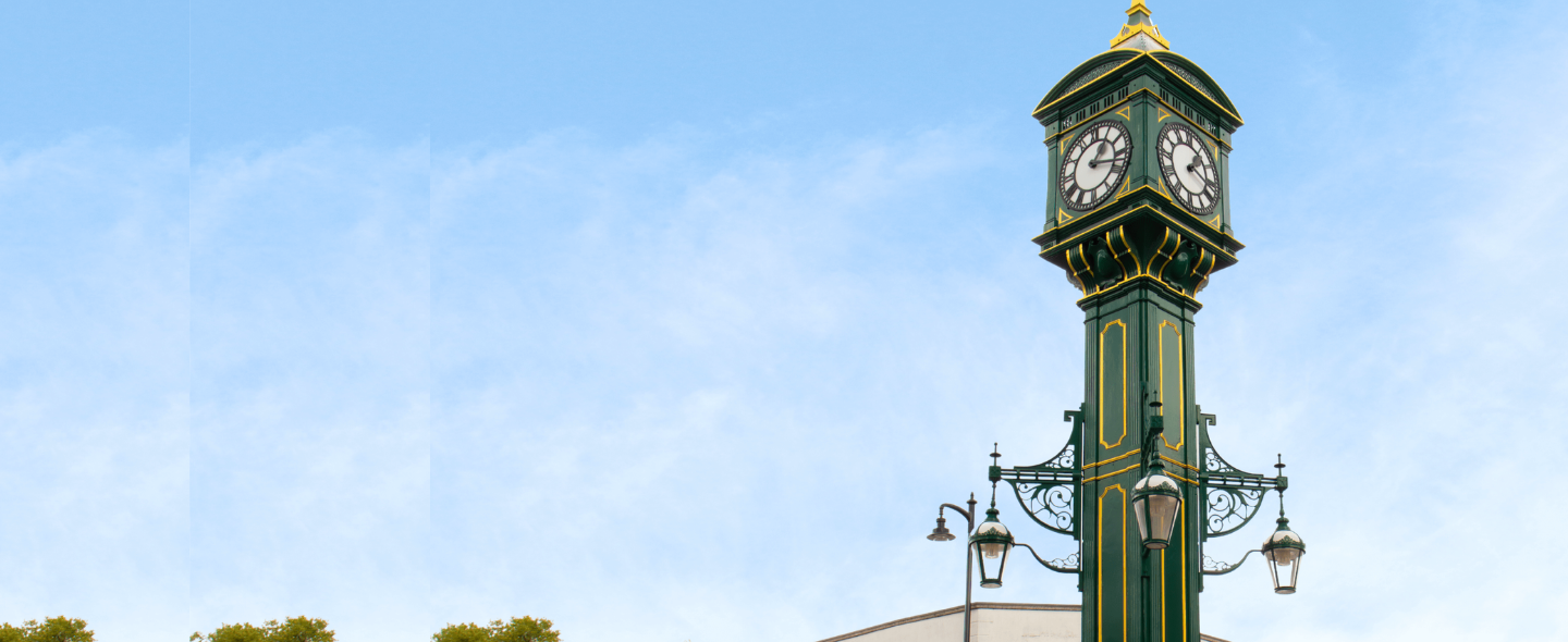 The Bench and the Brick: A History of the Jewellery Quarter