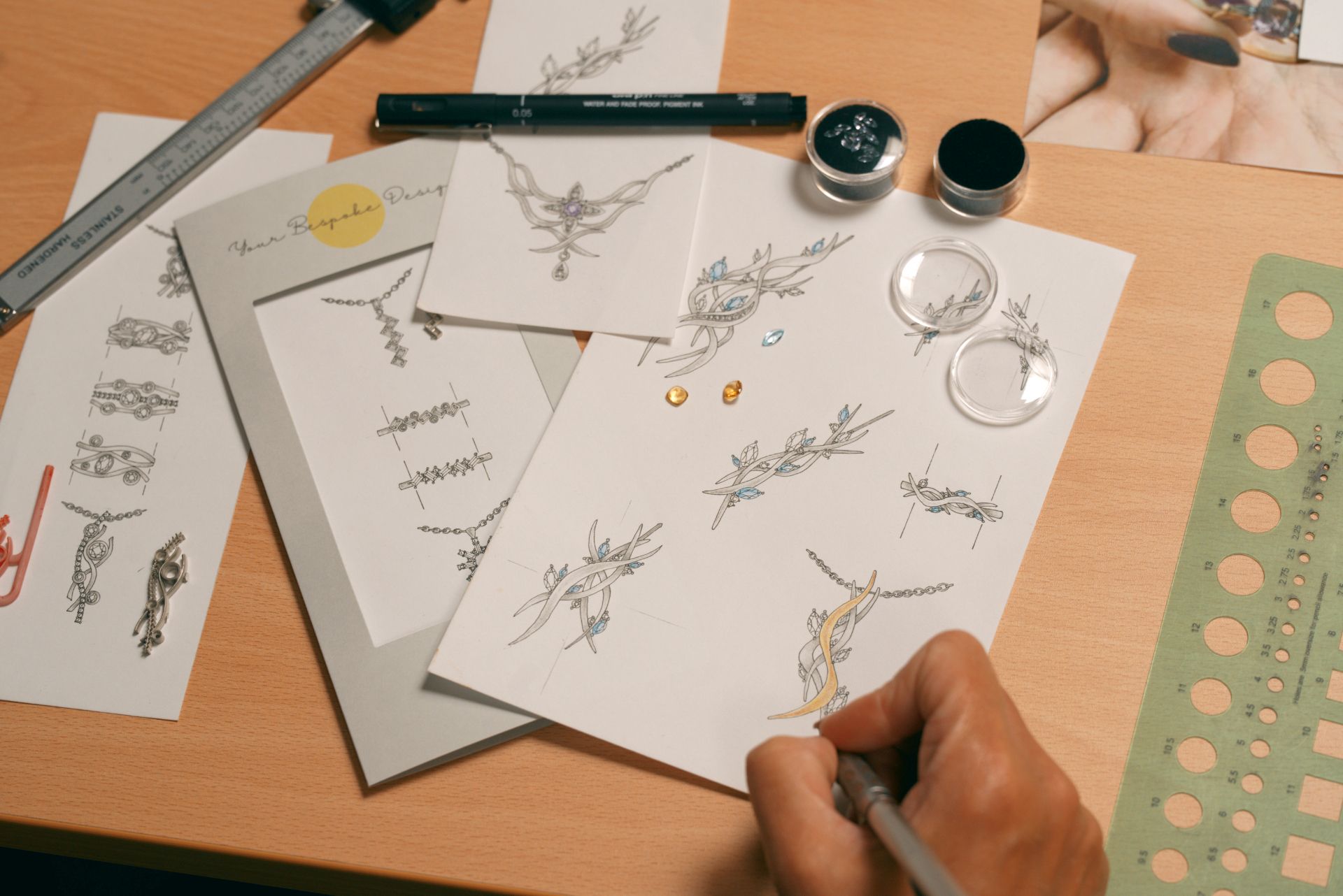 Making jewellery design easy